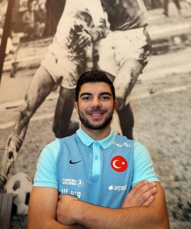 Muhayer Oktay: 