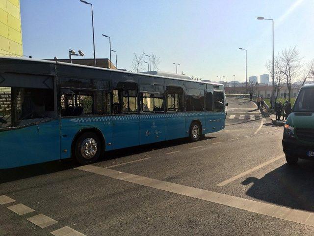 Üsküdar’de Otobüs Durağa Daldı: 3 Ölü