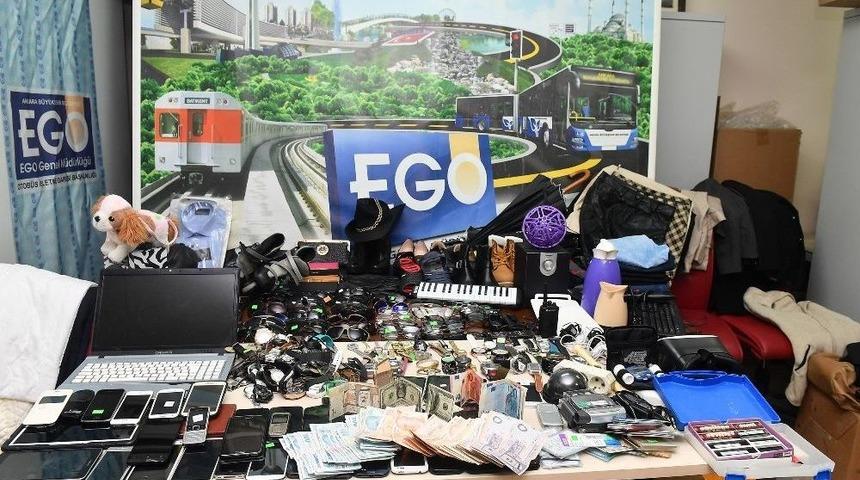 Başkentliler Toplu Taşıma Ara&ccedil;larında 9 Bin Lirasını Unuttu