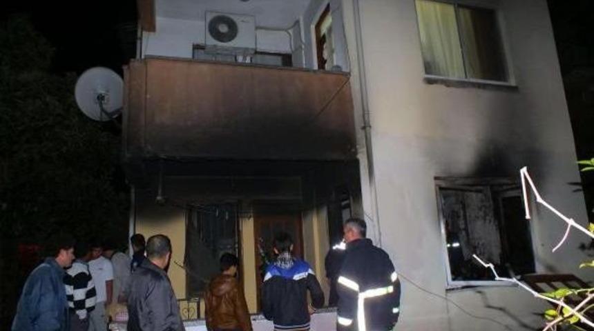 Isıtıcı Kısa Devre Yaptı, 2 Odalı Ev K&uuml;le D&ouml;nd&uuml;