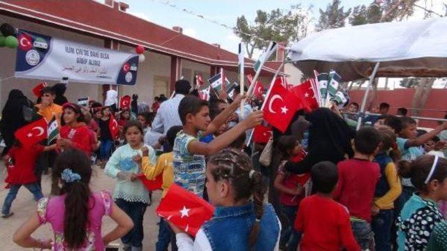 Fırat Kalkanı Bölgesinde 150 Bin Öğrenci Ders Başı Yaptı