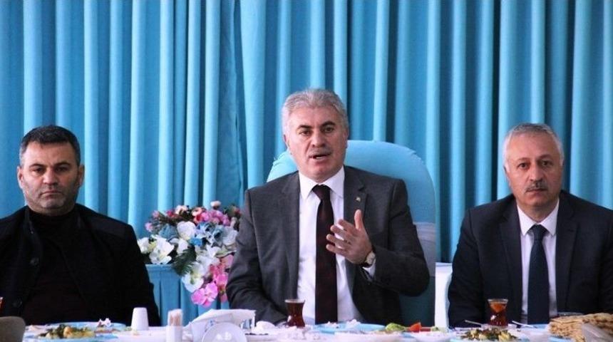 Başkan Memiş Personeliyle Kahvaltıda Buluştu