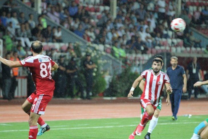 Tff 2. Lig: Kahramanmaraşspor: 1 - Sbs İnşaat Kırklarelispor: 2 G4