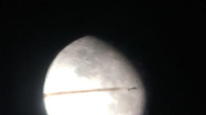 &Ccedil;ocukların Ay Tutulması Heyecanı