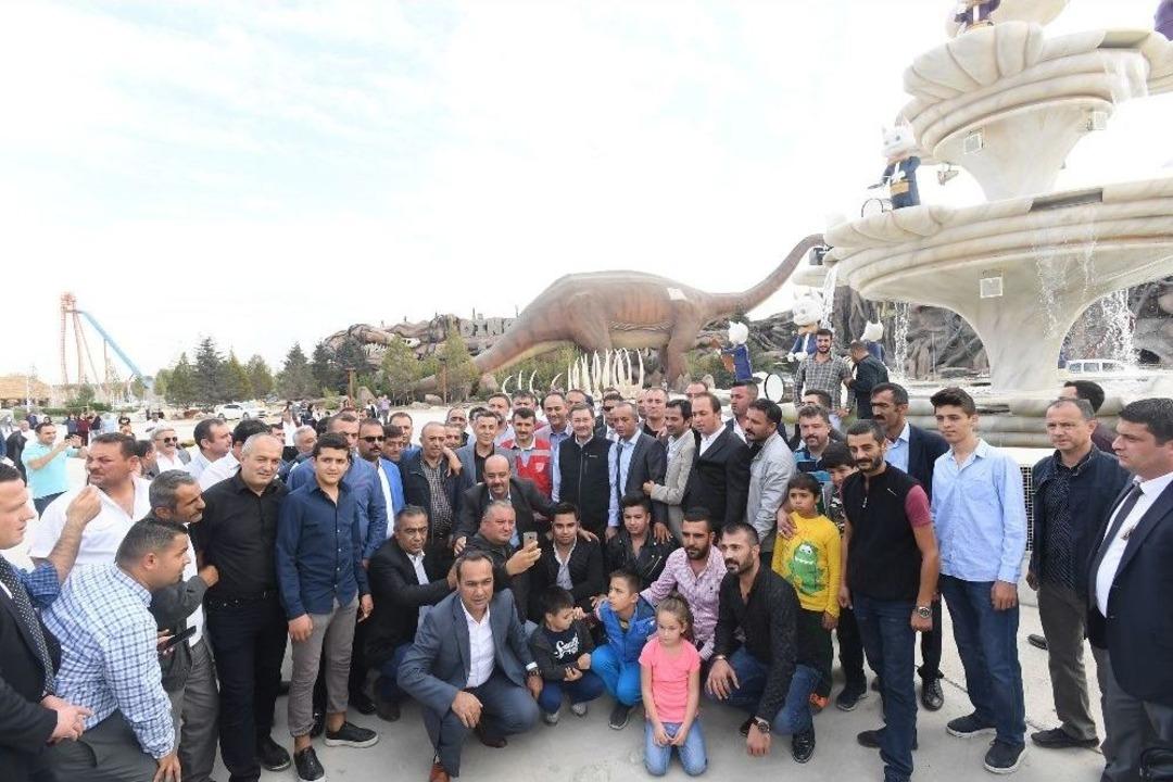 Minib&uuml;s&ccedil;&uuml; Esnafı Ve Aileleri Ankapark&rsquo;ta Doyasıya Eğlendi