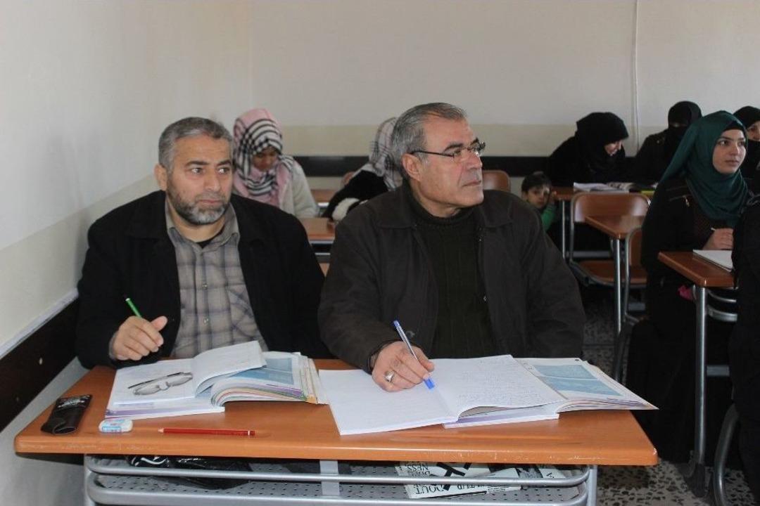 Suriyeliler T&uuml;rk&ccedil;e &Ouml;ğreniyor