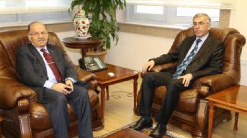 Kırıkkale Valisi Kolat&rsquo;tan Vali Ataklı&rsquo;ya Ziyaret