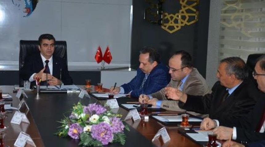 Uygur T&uuml;rkleri I&ccedil;in Yardım Ve Koordinasyon Merkezi Kuruldu