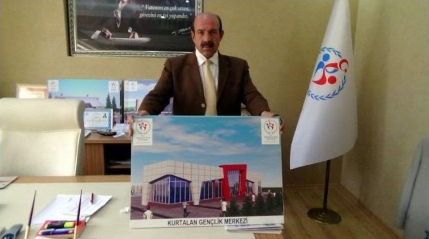 Siirt Gen&ccedil;lik Hizmetleri Ve Spor İl M&uuml;d&uuml;r&uuml; H&uuml;sam Olga&ccedil;, Yatırımları Değerlendirdi