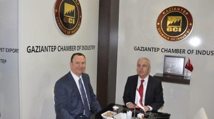 Top&ccedil;uoğlu, Domotex&rsquo;i Değerlendirdi