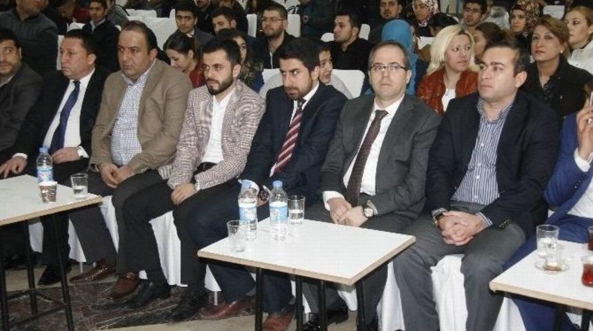 Ak Parti Bağlar İl&ccedil;e Gen&ccedil;lik Kongresi Yapıldı