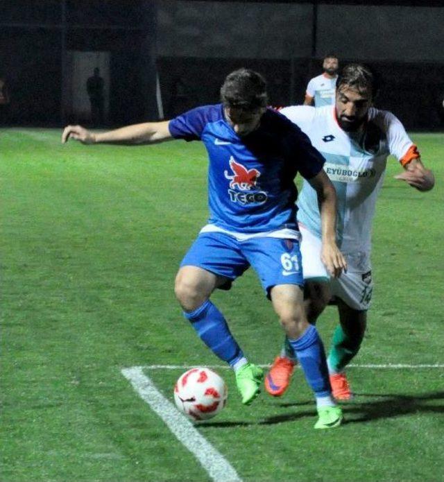 Karacabey Birlikspor-Büyükçekmece Tepecikspor: 2-0