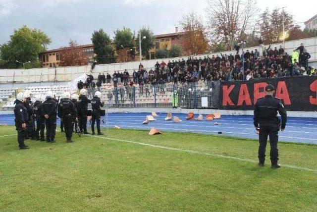 Kütahyaspor - Tavşanlı Linyitspor Maçı Sonrasında Taraftar Kavgası