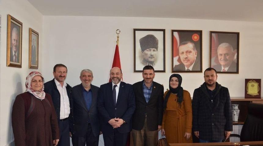 Hisarcık Ak Parti Teşkilatı&rsquo;ndan &Ccedil;etinbaş&rsquo;a &rsquo;hayırlı Olsun&rsquo; Ziyareti