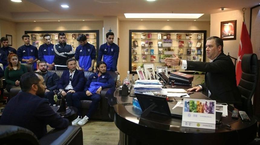 Piriştina, Bucaspor&rsquo;a Sahip &Ccedil;ıktı