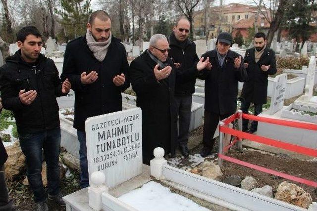 Gazeteci Mahmut Tunaboylu Anıldı 1