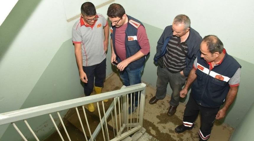 Uşak&rsquo;ta Etkili Olan Sağanak Yağışın İzleri Silindi