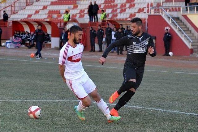 Nazilli Belediyespor 1 Puanla Dönüyor