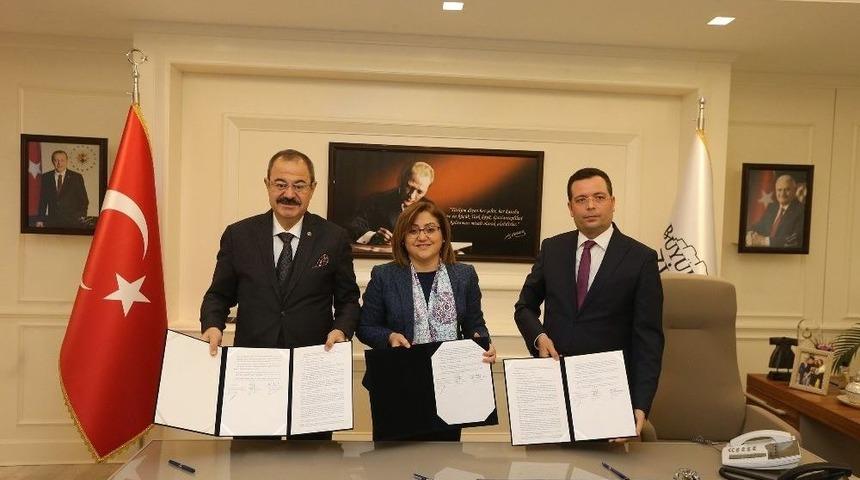 B&uuml;y&uuml;kşehirden Kadın Girişimcilere B&uuml;y&uuml;k Destek