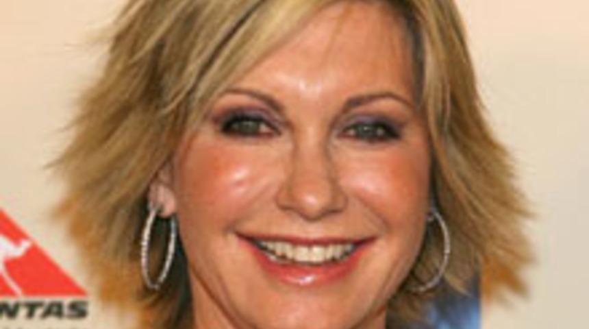 Olivia Newton Evlendi