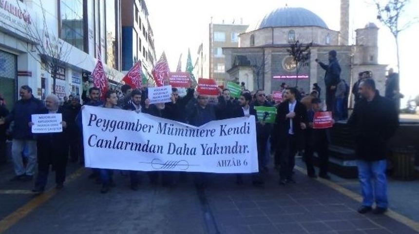 Giresun &Uuml;niversitesi&rsquo;nden Karikat&uuml;r Tepkisi