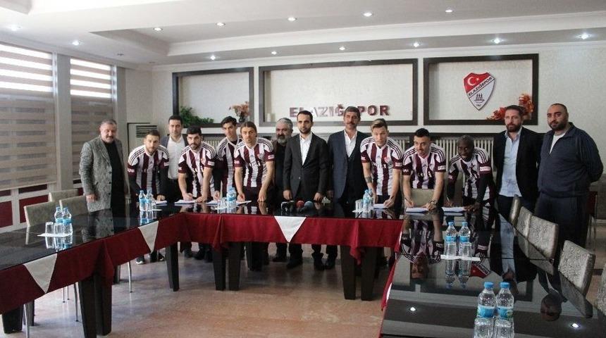 Elazığspor&rsquo;dan 7 İmza