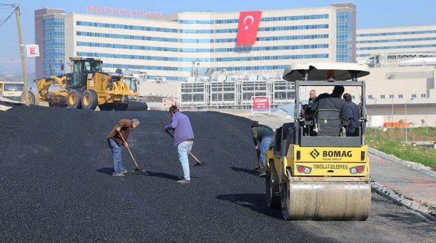 Şehir Hastanesi G&uuml;zergahındaki Yol Ve Kaldırımlar Yenilendi