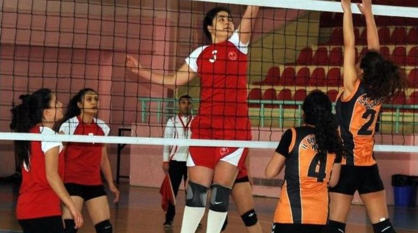 Voleybol Elemeleri Yozgat&rsquo;ta Devam Ediyor