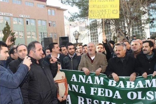 Siirt&rsquo;te Charlie Hebdo Dergisi Protesto Edildi 1