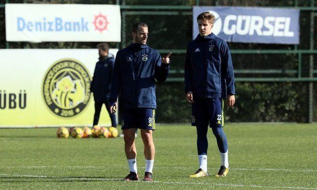 Fenerbahçe, Gençlerbirliği Maçı Hazırlıklarına Başladı