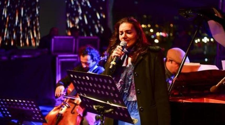 Beylizd&uuml;z&uuml;&rsquo;Nde Caz R&uuml;zg&acirc;rı Esti