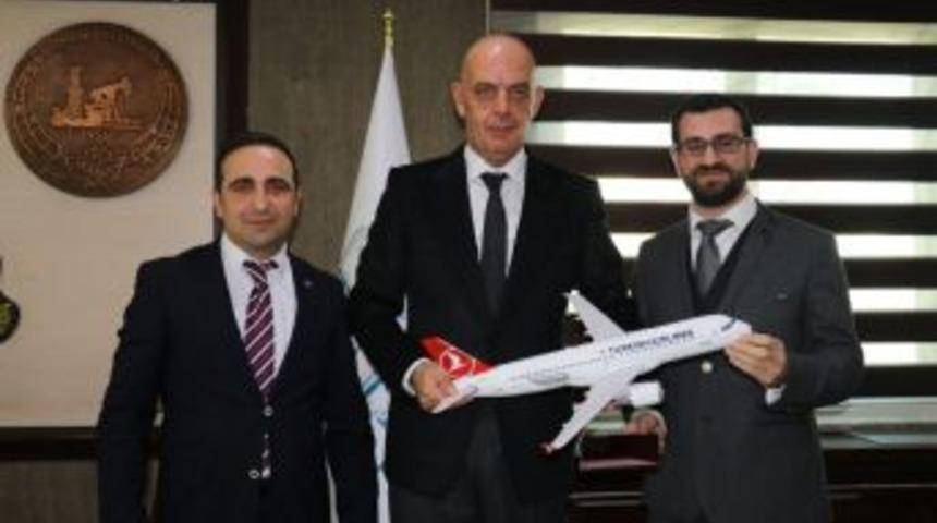 Torlak&rsquo;tan Aksoy&rsquo;a, Thy U&ccedil;ak Maketi