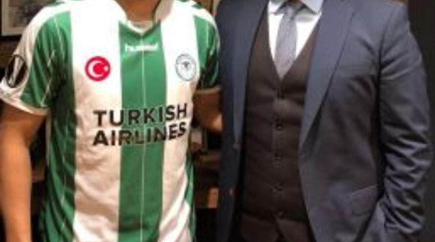 Volkan Şen Atiker Konyaspor Formasını Giydi