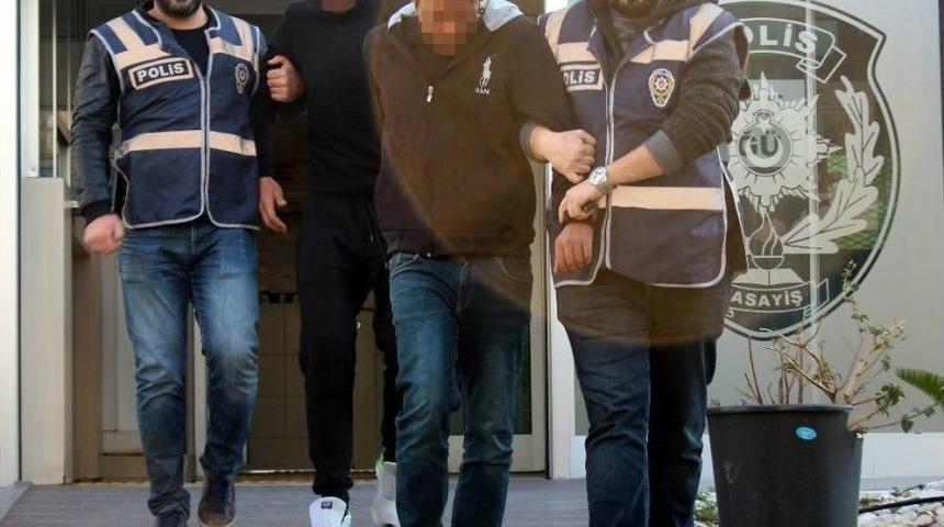 Antalya&rsquo;da Market Ve Kablo Hırsızları Yakalandı