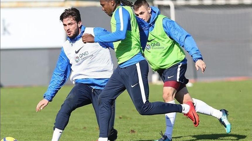 Trabzonspor G&ouml;ztepe Ma&ccedil;ı Hazırlıklarını S&uuml;rd&uuml;rd&uuml;