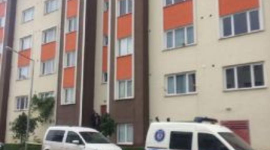 Trabzon'da Erkek Cesedi Bulundu: Eşi Ve 2 &Uuml;vey Oğlu G&ouml;zaltında