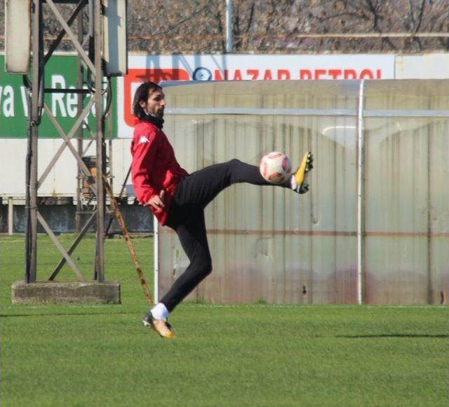 Samaras: “oynadığım Oyundan Zevk Alıyorum”