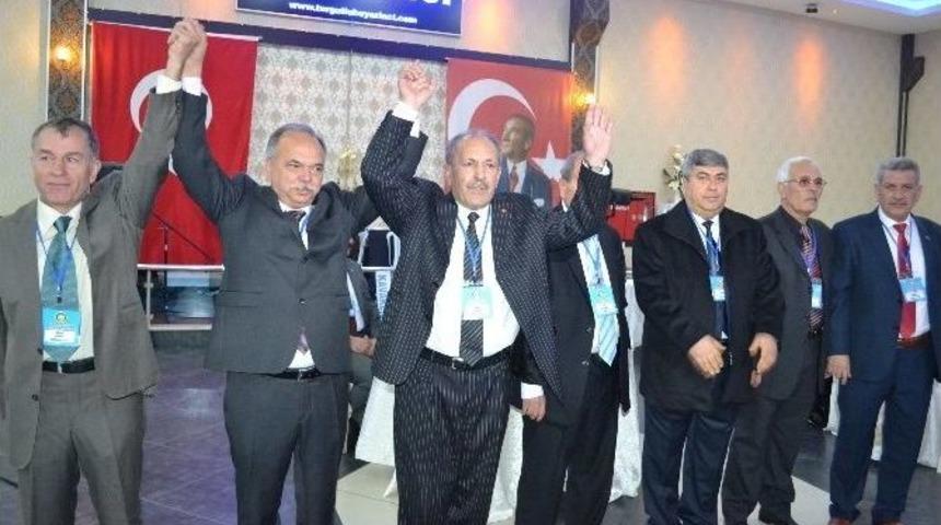 22 Yıllık Başkan G&uuml;ven Tazeledi