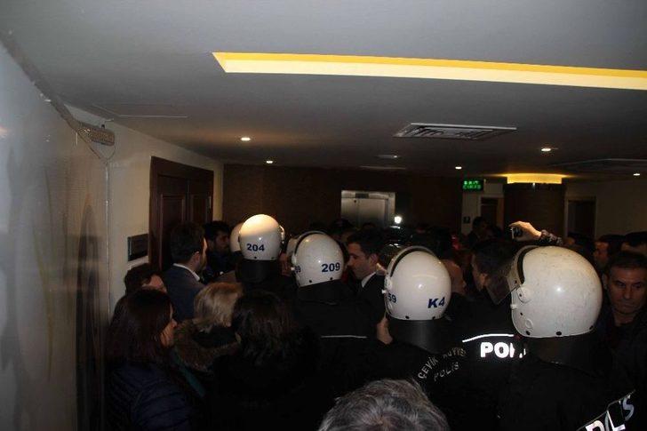 Milli Enerji Bilgilendirme Toplantısını Provoke Ettiler G1