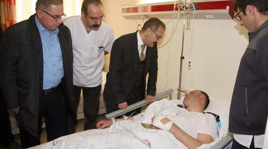 Afrin Gazisinden Rekt&ouml;r G&uuml;r&rsquo;e Duygulandıran Mesaj