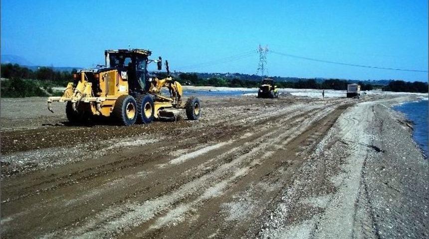 Aksu &Ccedil;ayı&rsquo;nda Islah Ve Toplulaştırma &Ccedil;alışmaları Devam Ediyor