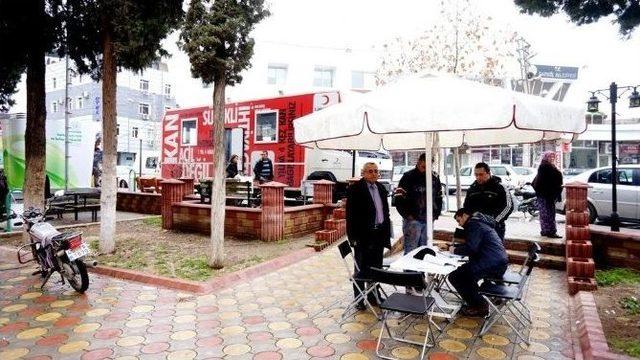 Sarıgöl’de Soğuk Havaya Rağmen 120 Ünite Kan Toplandı