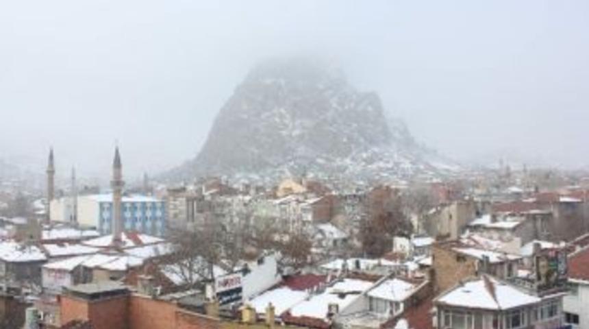 Meteorolojiden Afyonkarahisar İ&ccedil;in Sis Uyarısı