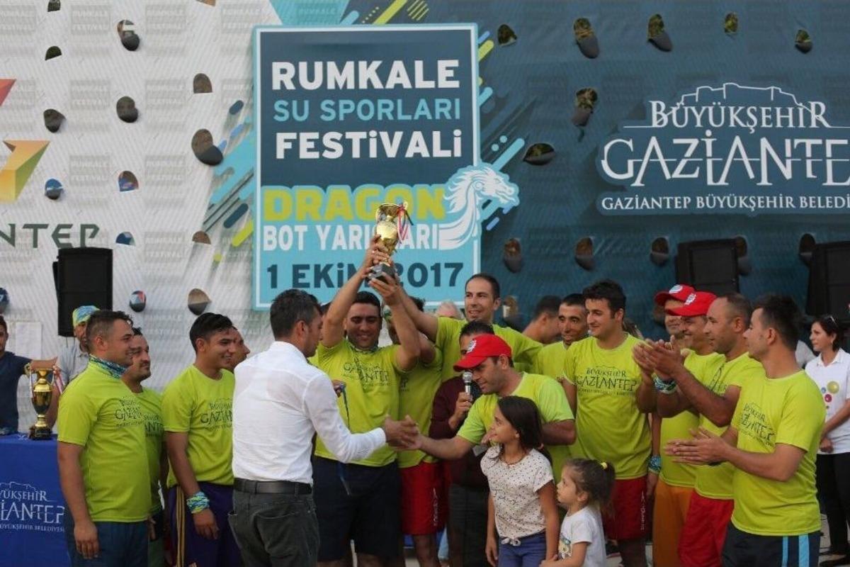 Su Sporları Yarışması Nefes Kesti