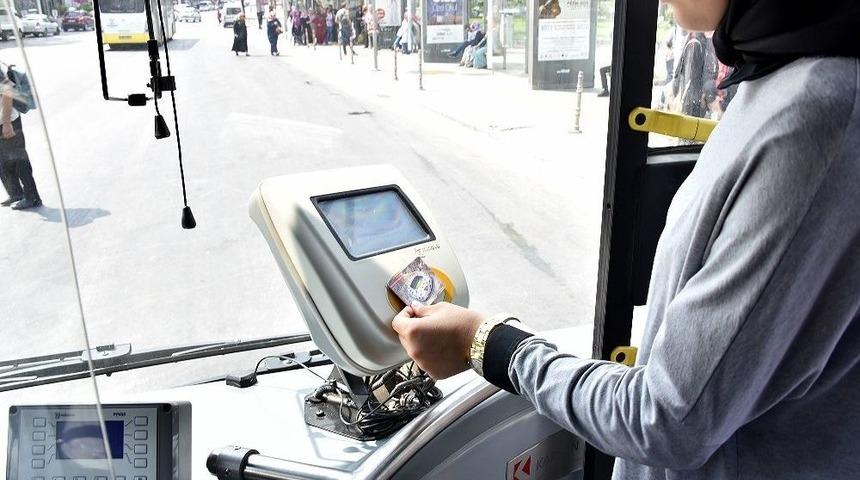 Konya&rsquo;da &Ouml;ğrenciler Ulaşımdan Elkart İle 3 G&uuml;n &Uuml;cretsiz Yararlanıyor