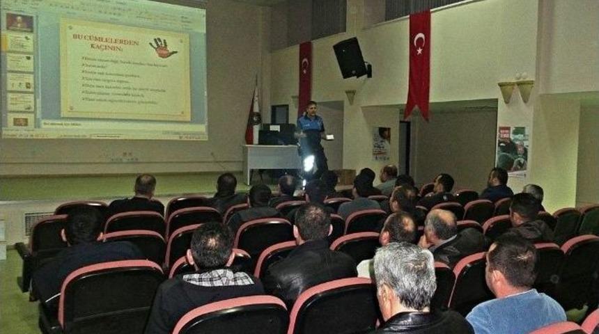 Bartın Polisine İletişim Semineri Verildi
