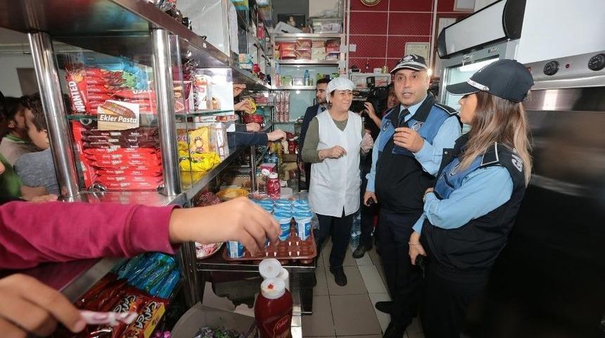 Gaziosmanpaşa&rsquo;da Okul Kantinleri Ve &Ccedil;evresinde Denetleme