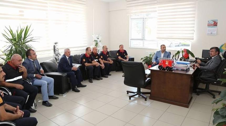 Başkan Akdoğan&rsquo;dan İtfaiye Personeline Kutlama Ziyareti