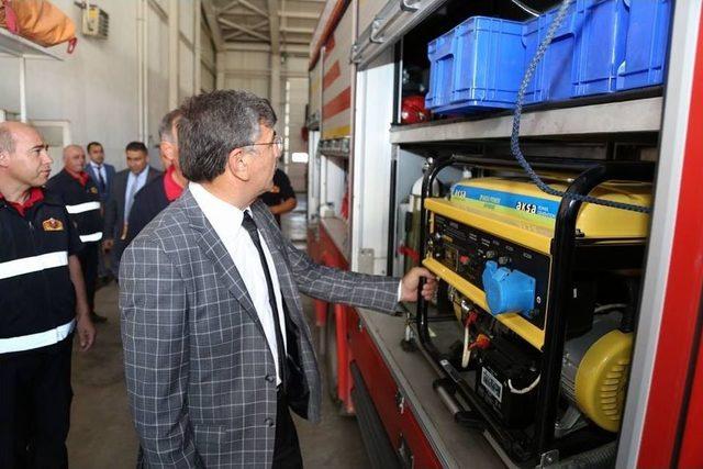 Başkan Akdoğan&rsquo;dan İtfaiye Personeline Kutlama Ziyareti 2