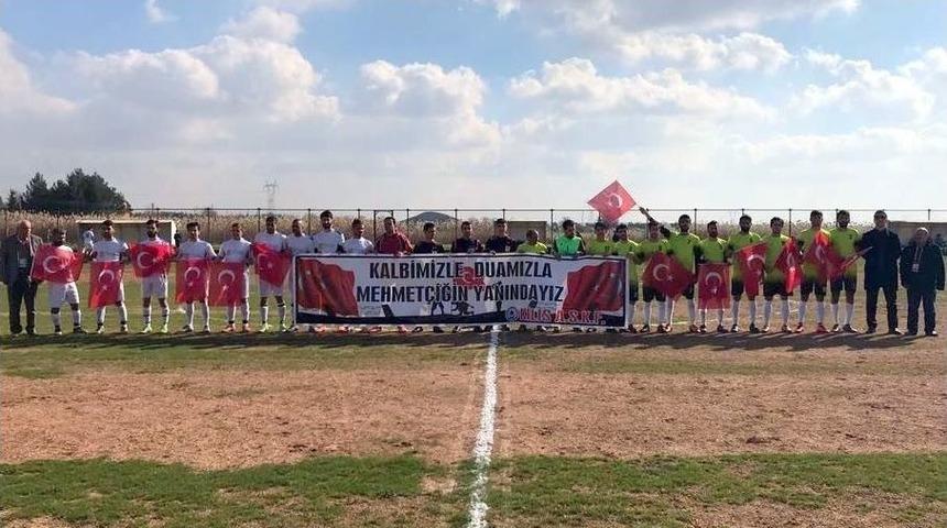 Üniversitenin Futbol Takımı Mehmetçik’in Yanında